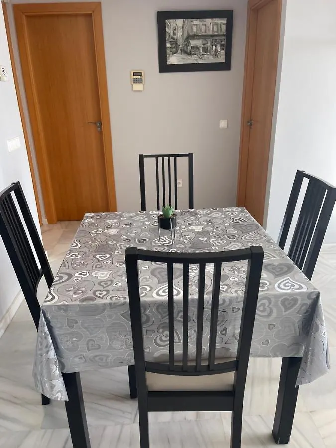 Apartamento En Nerja Con Vistas Al Mar.